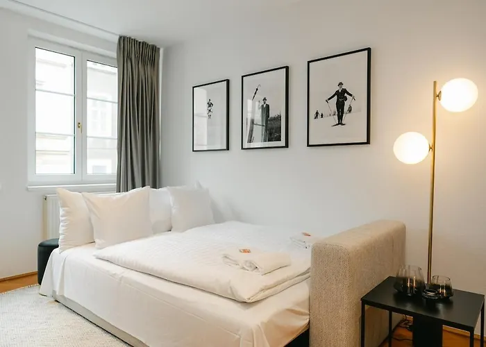 Cozy Corner Perfect For 4 To 6 Hip Area And Parking Apartment *