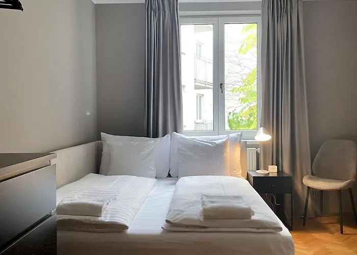 Cozy Corner Perfect For 4 To 6 Hip Area And Parking Vienna
