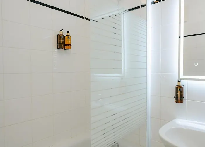 Apartment Cozy Corner Perfect For 4 To 6 Hip Area And Parking Vienna
