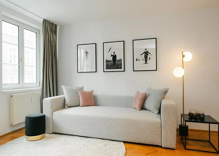 Apartment Cozy Corner Perfect For 4 To 6 Hip Area And Parking Vienna